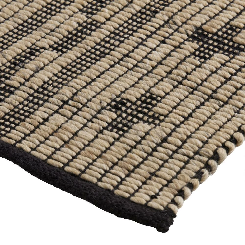 World Market Dune Black and Natural Diamond Reversible Indoor Outdoor Rug 5 World Market Dune Black and Natural Diamond Reversible Indoor Outdoor Rug - Image 4